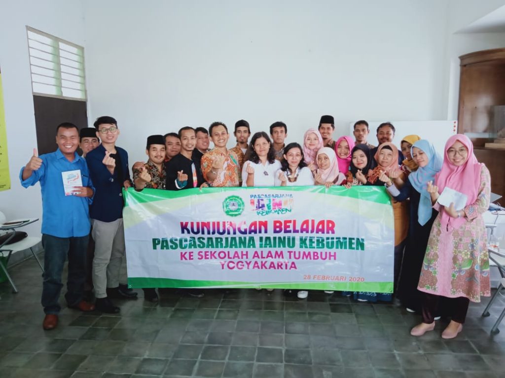 Kunjungan Belajar ke Yogyakarta; Mahasiswa Pascasarjana IAINU Kebumen 1